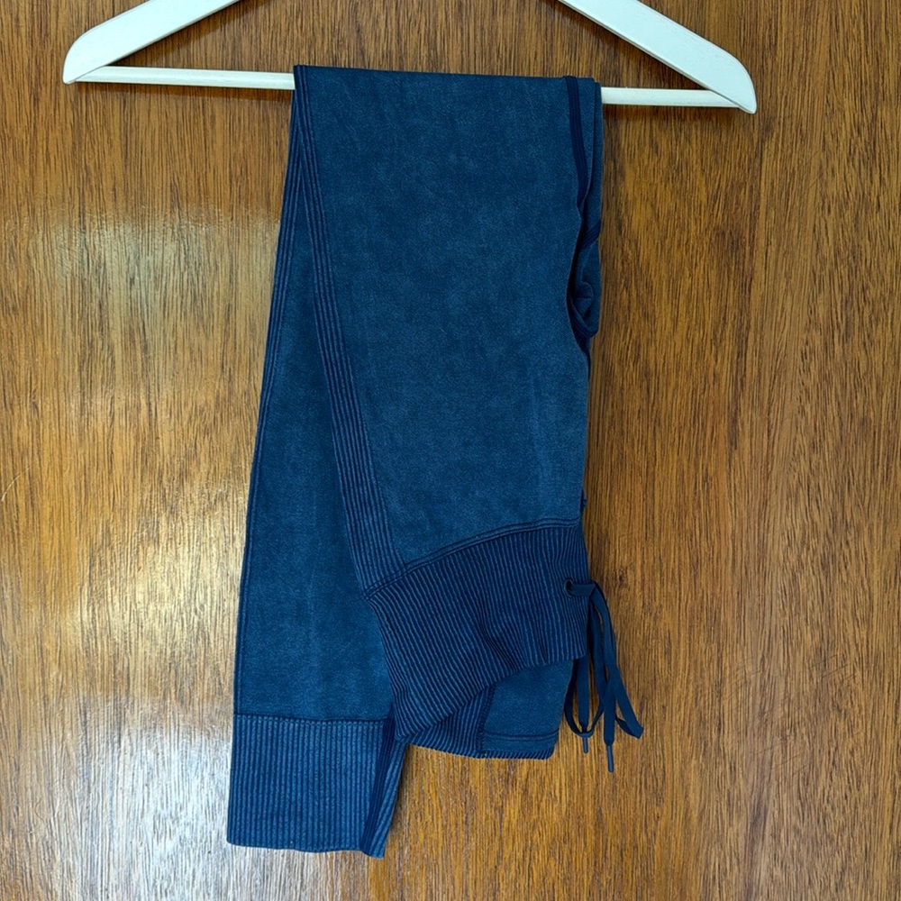 Super stretchy blue Victoria secret PINK leggings
